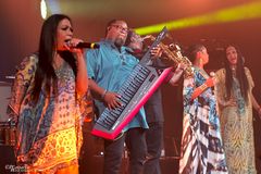 Sheila E., Bertron Curtis, Eddie Minnifield, Lynn Mabry, Raymond Jade