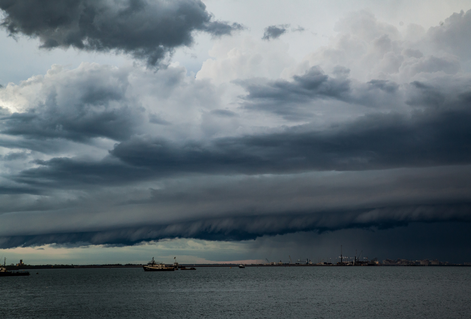 Shelf Cloud