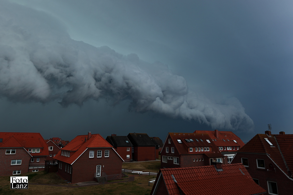 Shelfcloud  (keine Windhose)