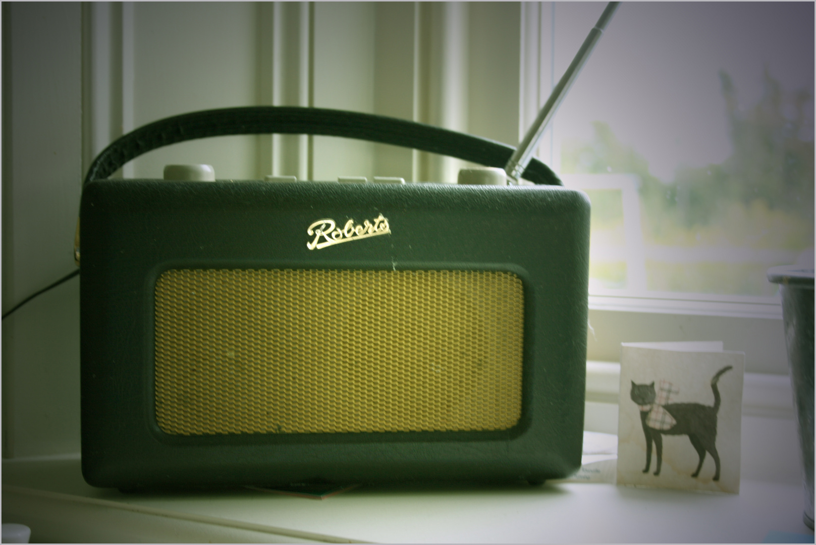 She´s got nothing on-but the Radio