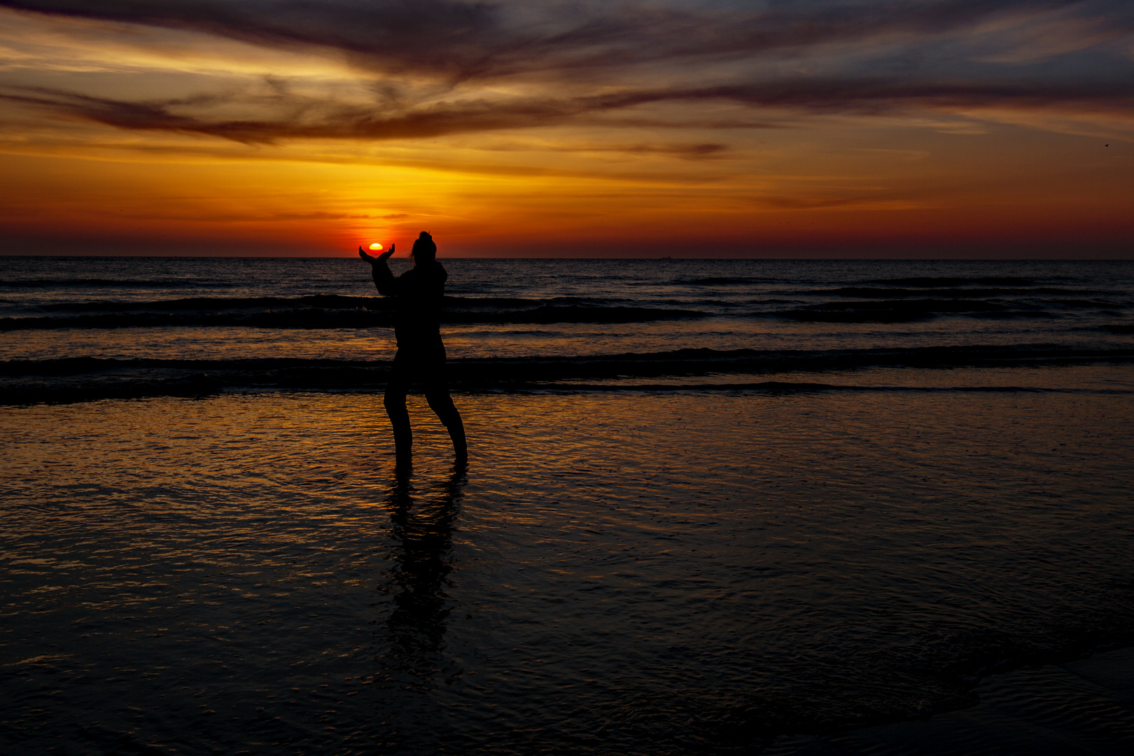 she´s got the whole sun in her hands 