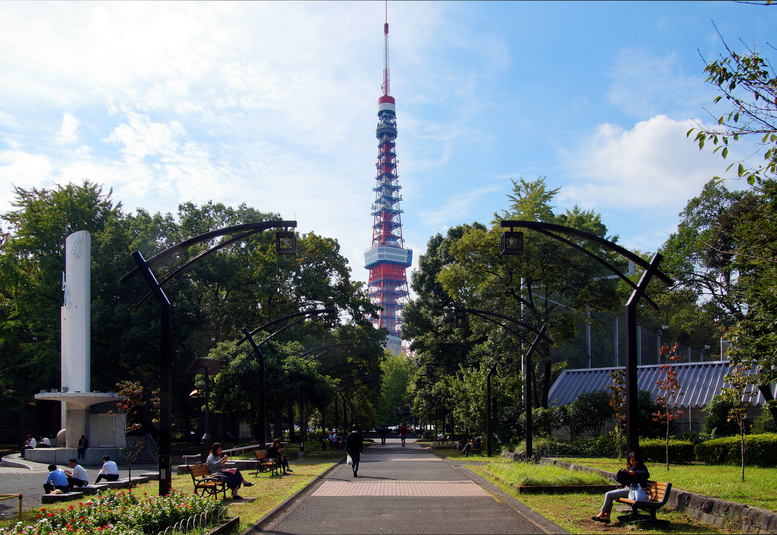 Shiba Park und Tokyo Tower