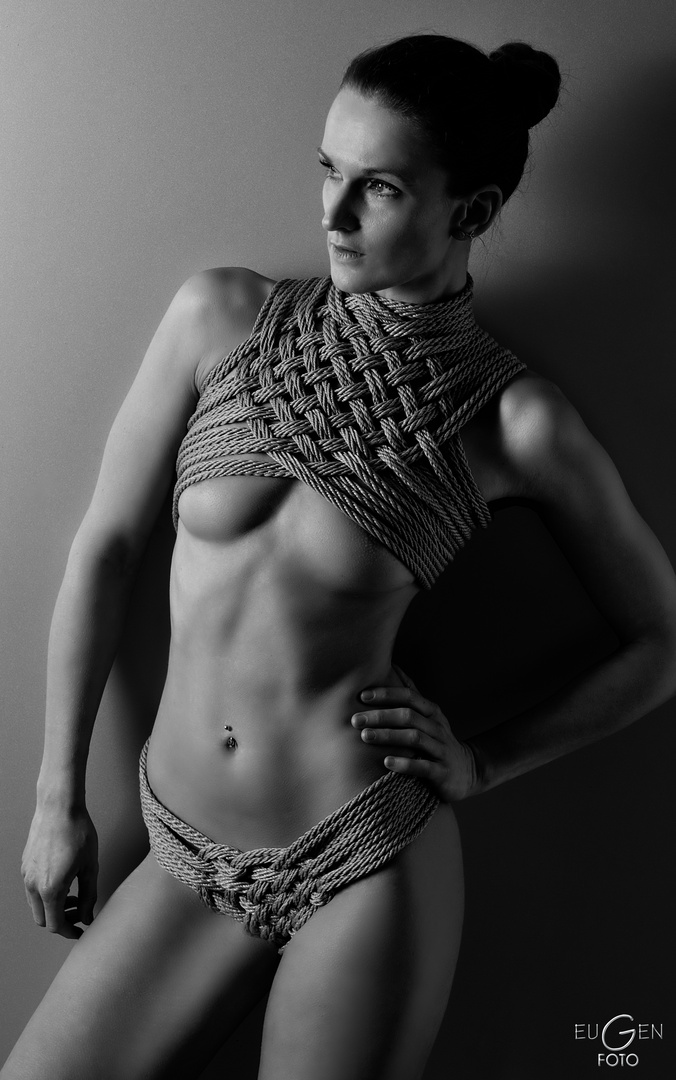 Shibari Couture