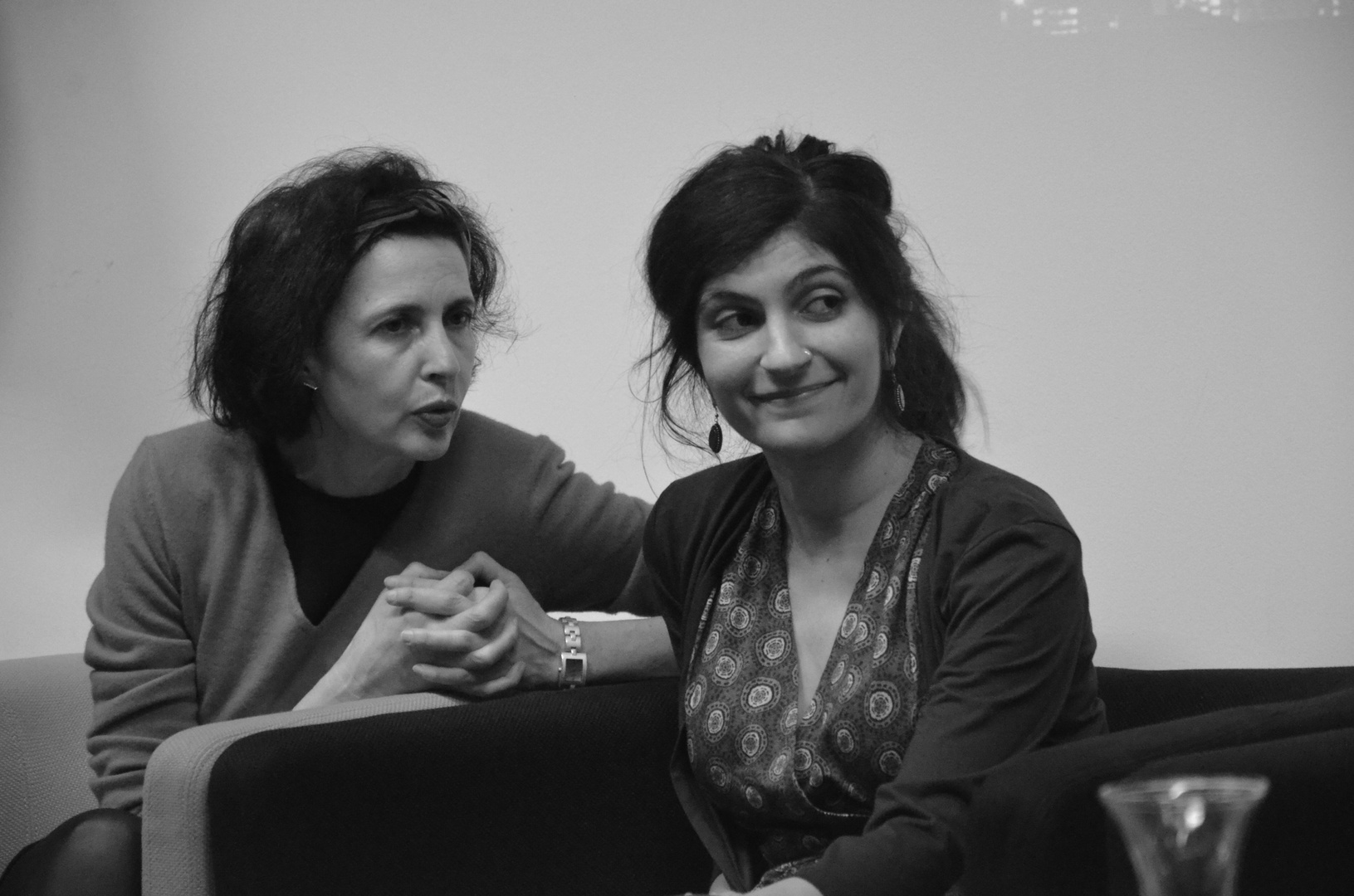 Shida Bazyar - Autorin (mit Übersetzerin links)