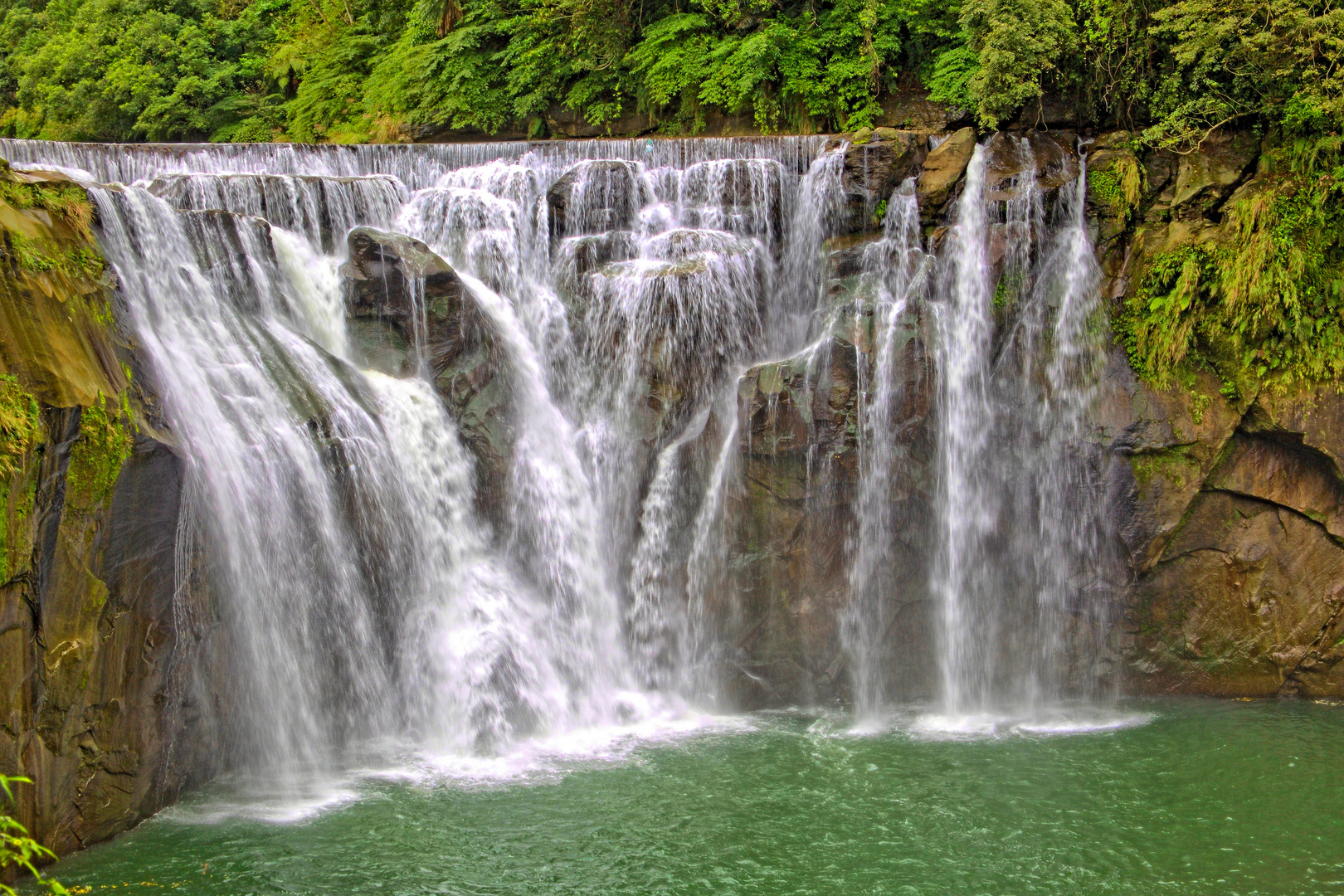 Shifen  Waterfall