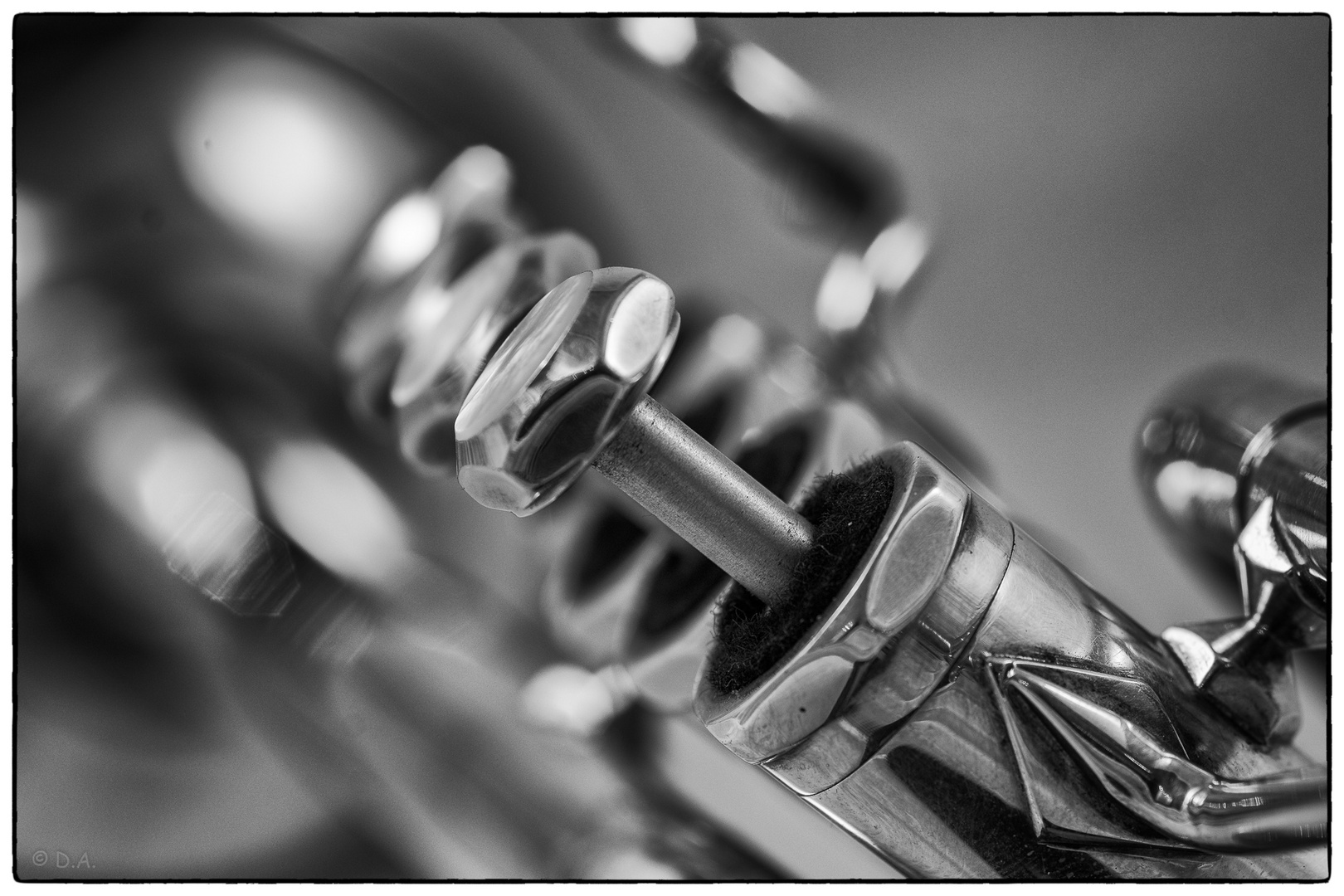 Shilke Piccolo Trompete Foto Bild Stillleben Kunstfotografie Kultur Musik Konzert Bilder Auf Fotocommunity