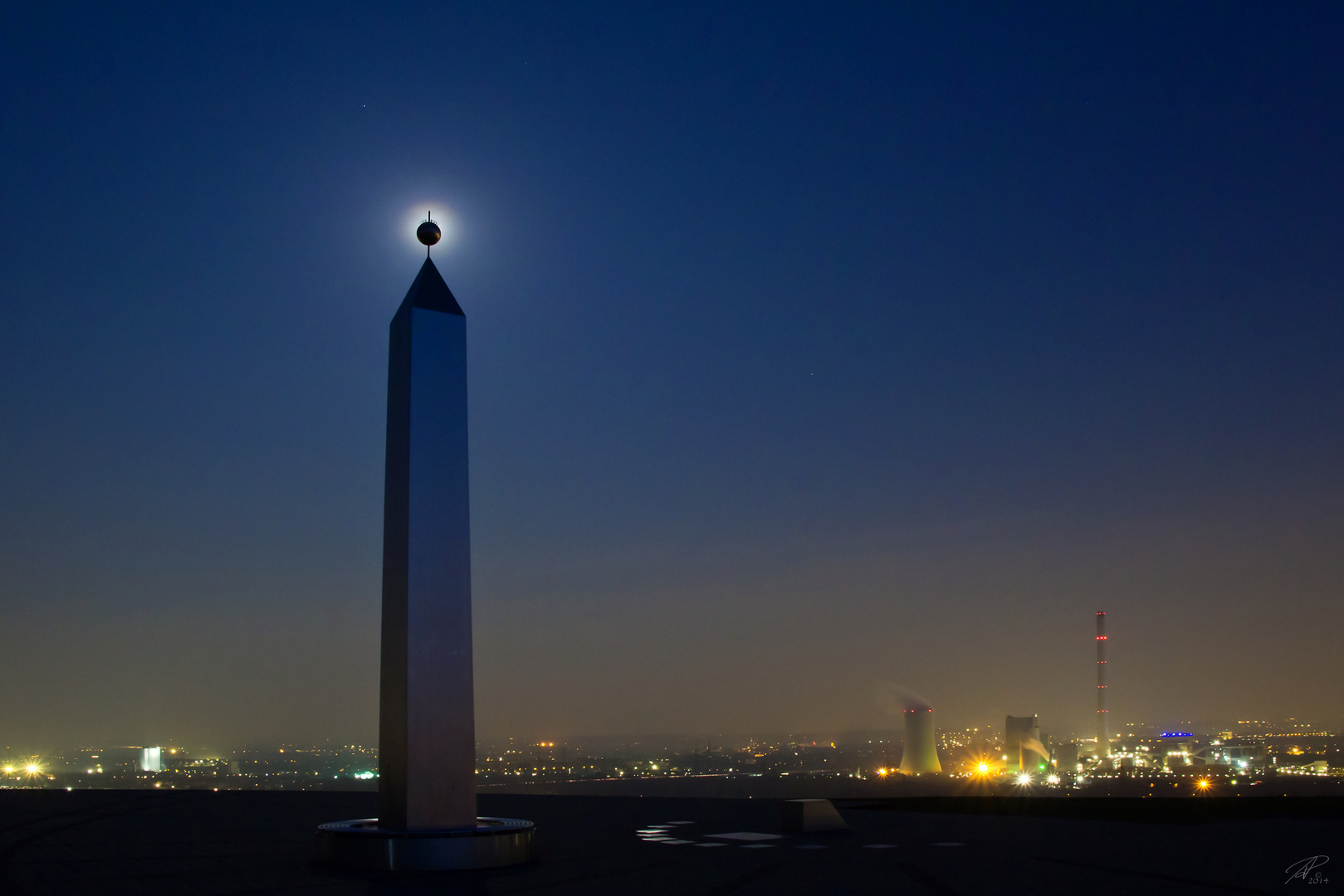 ..shining obelisk..