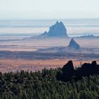 Shiprock aus der Ferne