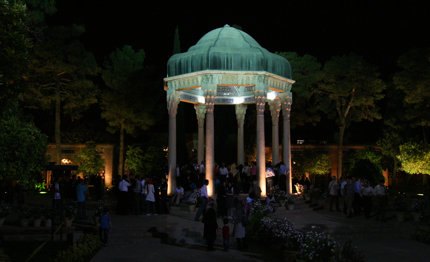 Shiraz - Mausoleum Dichter Hafez