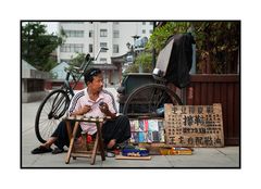 Shoepolisher in Xi'an