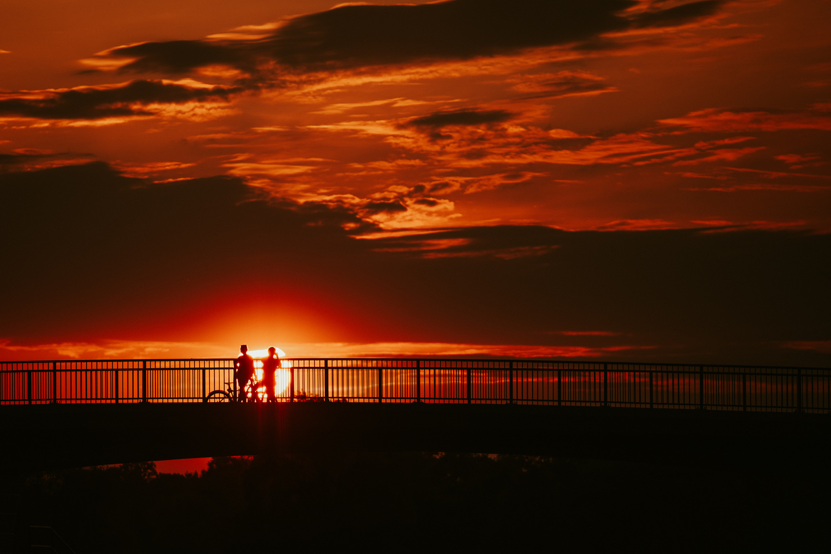 Shooting im Sonnenuntergang