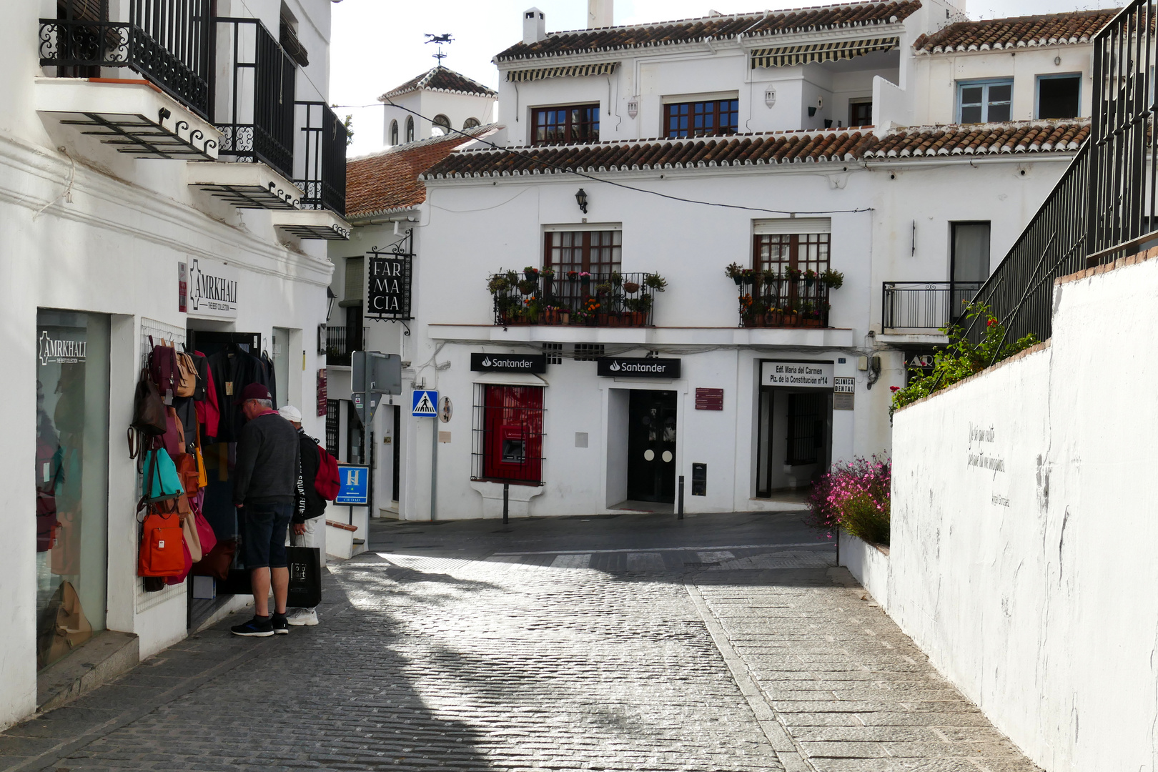 ...shoppen in Mijas...