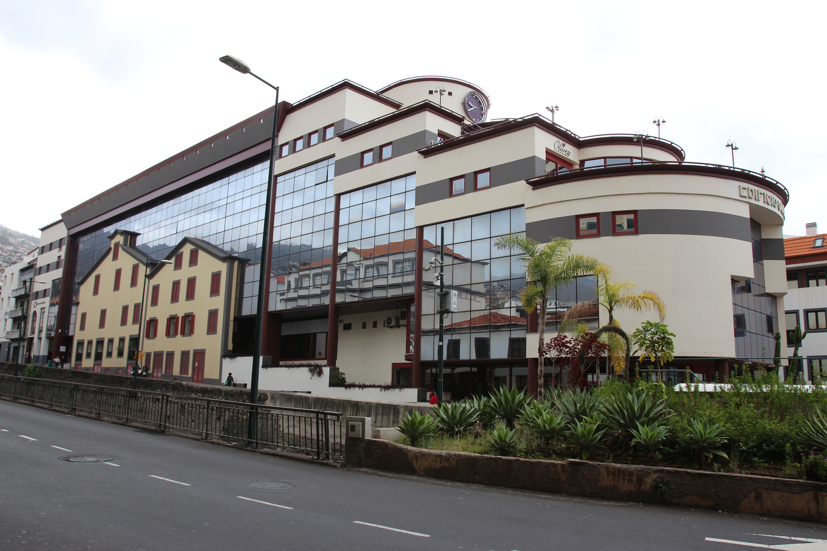 Shopping Center Edificio Oudinot Funchal Madeira