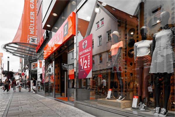 „ Shopping Queens “