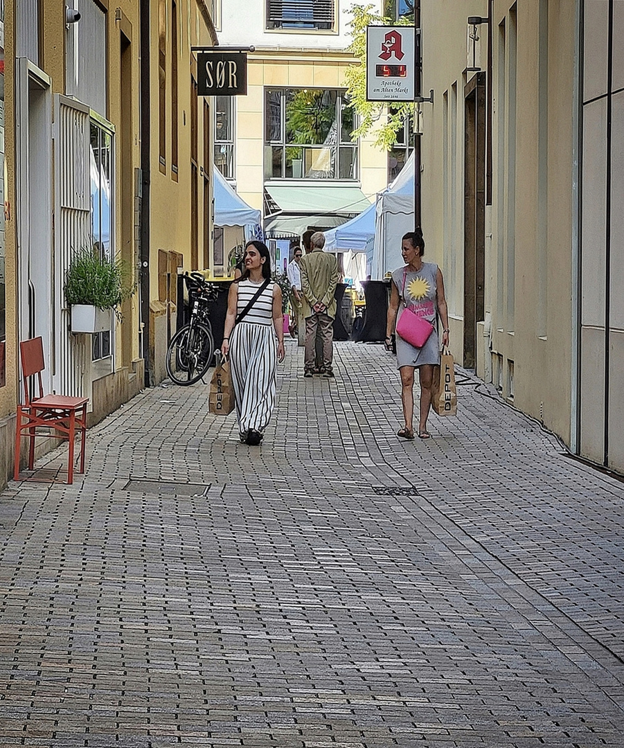 shopping tour