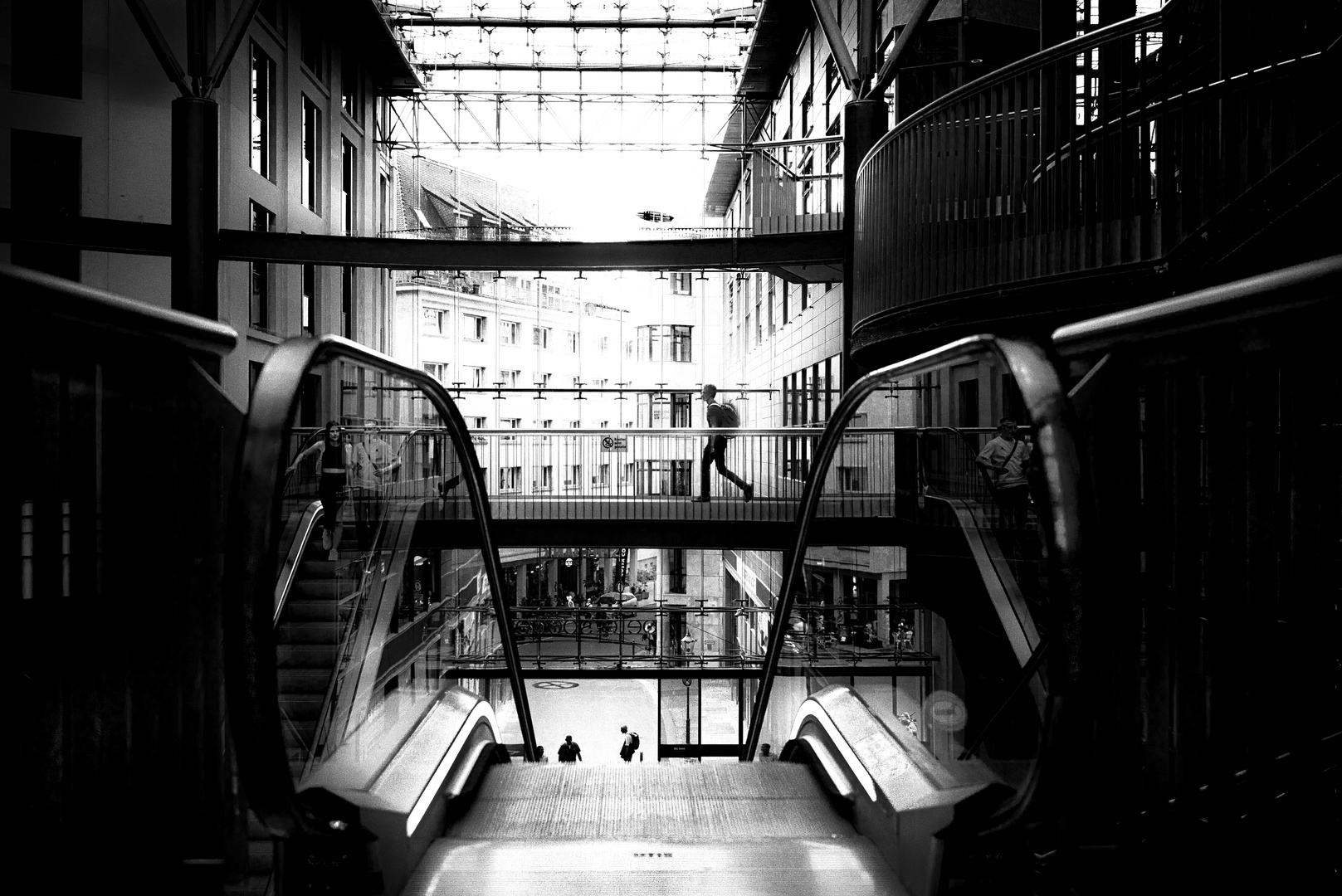 short distances Foto & Bild architektur, fotokunst, monochrome fine