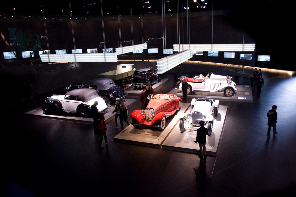 Showroom (Mercedes-Benz-Museum, Stuttgart-U'türkheim)