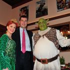 Shrek und Prinzessin Fiona besuchen Dr Markus Söder Hofbräukeller München am 03.02.2015