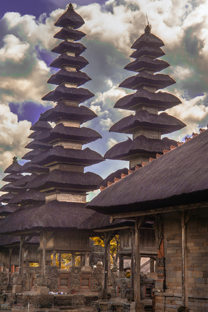 Shrines in Taman Ayun