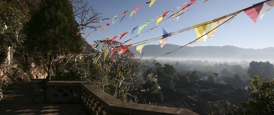 Shuhe-Lijiang morning in the mountains