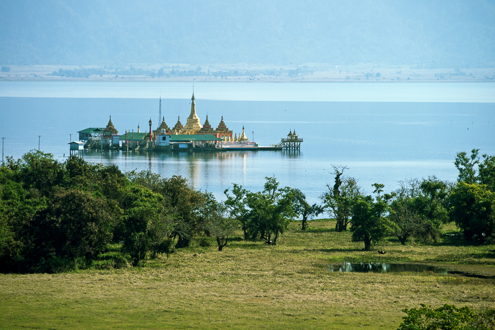 Shwe Myae Zu Pagode, Lake Indawgyi