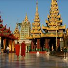 ... shwedagon's blue hour ...