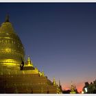 Shwezigon-Pagoda at dusk