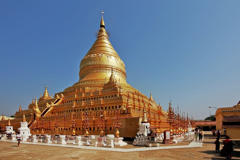 Shwezigon-Pagode in Bagan