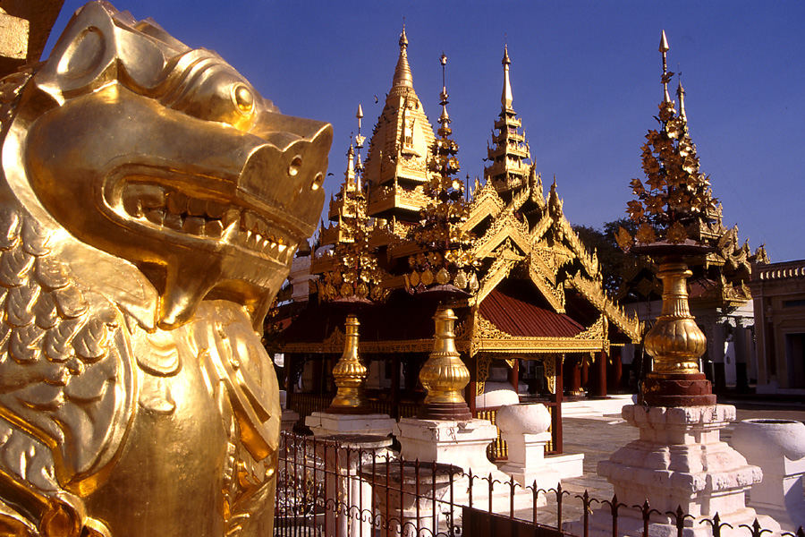 Shwezigon Pagode in Bago