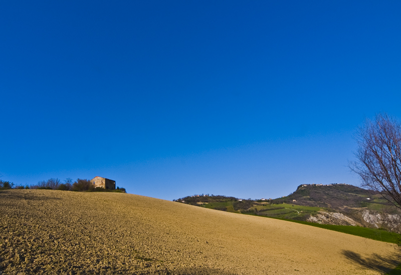 Si ara... Ma il cielo è sempre piu blu!