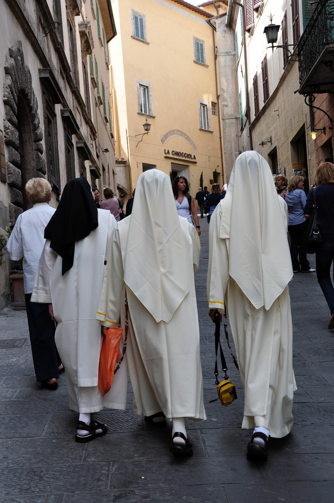 Si torna in convento