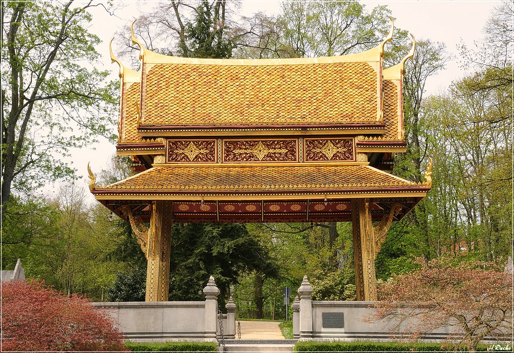 Siamesischer Tempel (»Thai Sala«) im Kurpark Bad Homburg