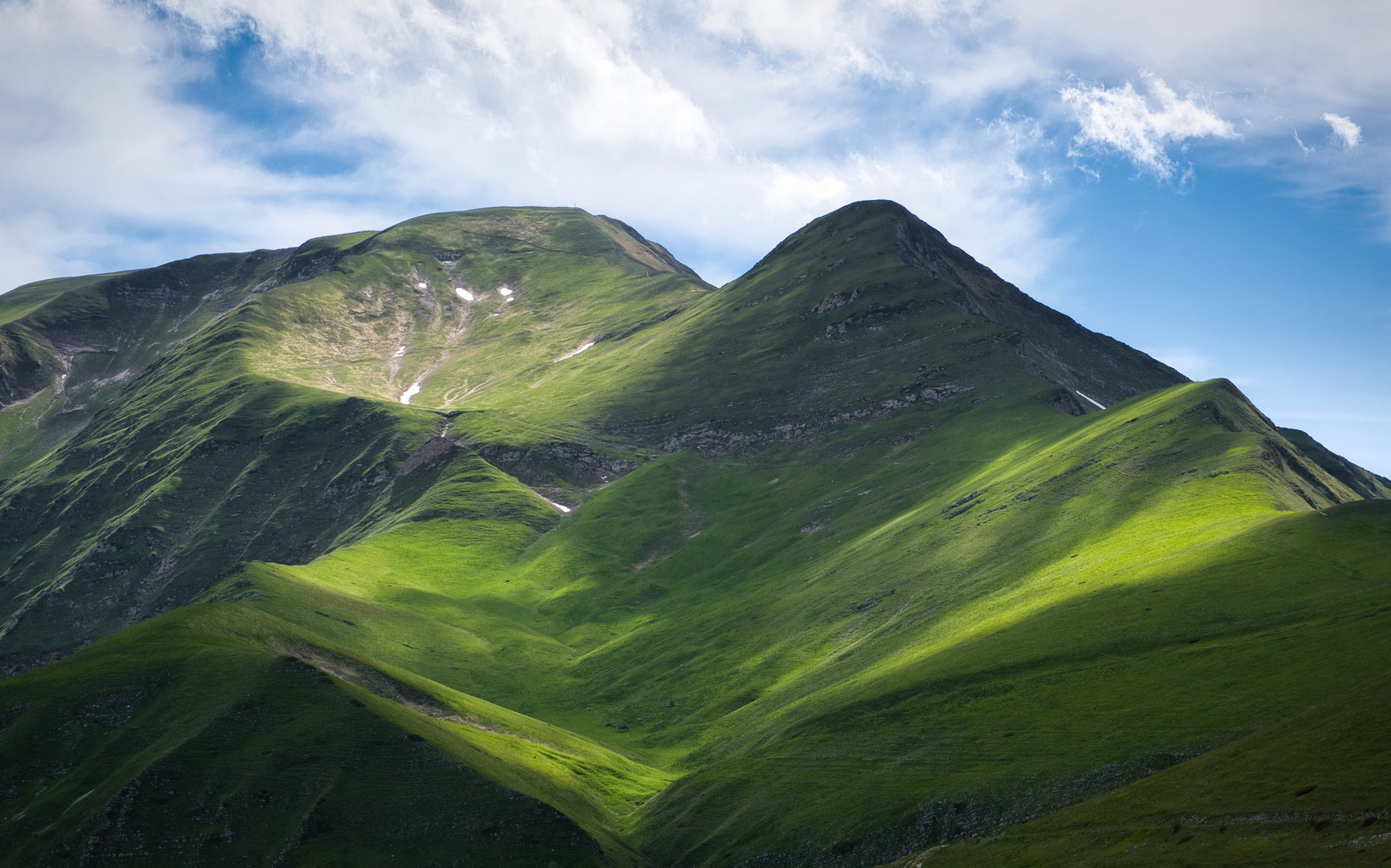 Sibillini - Pizzo Tre Vescovi e valle dell'Ambro
