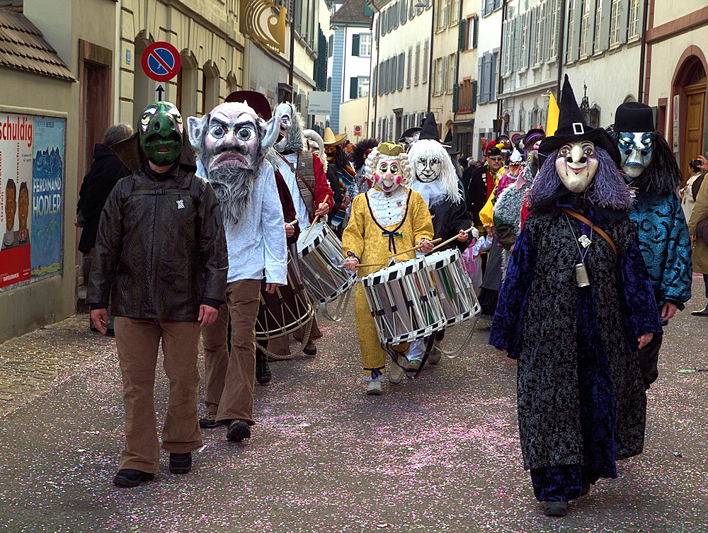 sich verby....die letschte vier Helge adie Fasnacht