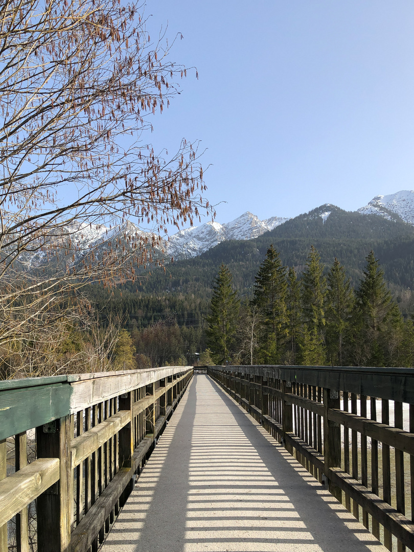 Sicher über den Fluss