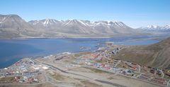 Sicht auf Longyearbyen - Spitzbergen - Norwegen - Juli 2007