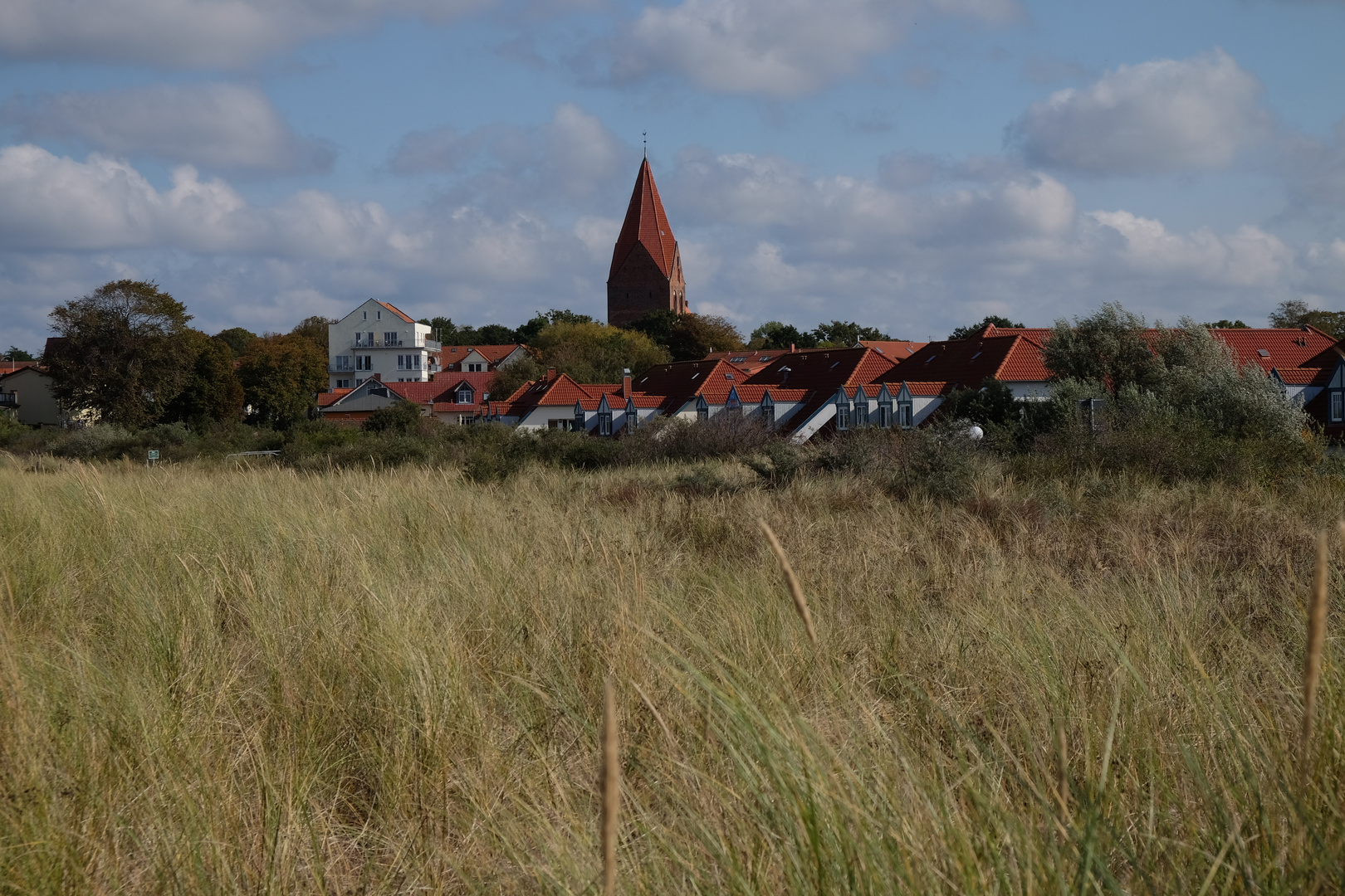 Sicht auf Rerik von der Ostseeseite her