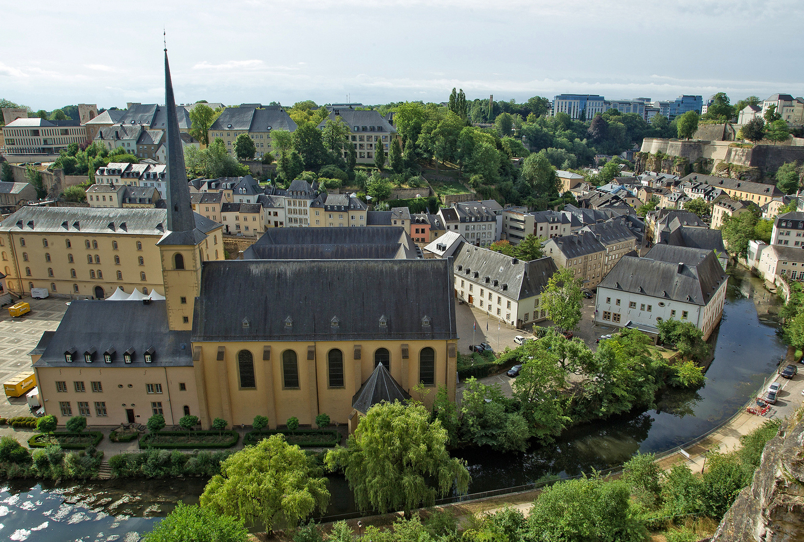 Sicht vom Burgfelsen auf die Altstadt