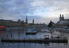 ..Sicht von der Brücke..