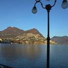 Sicht zum Monte Brè von Lugano aus.