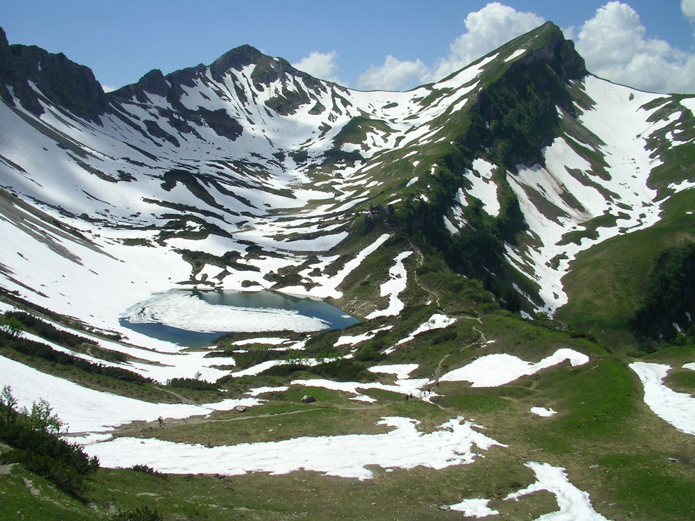 Sicht zur Landsberger Hütte