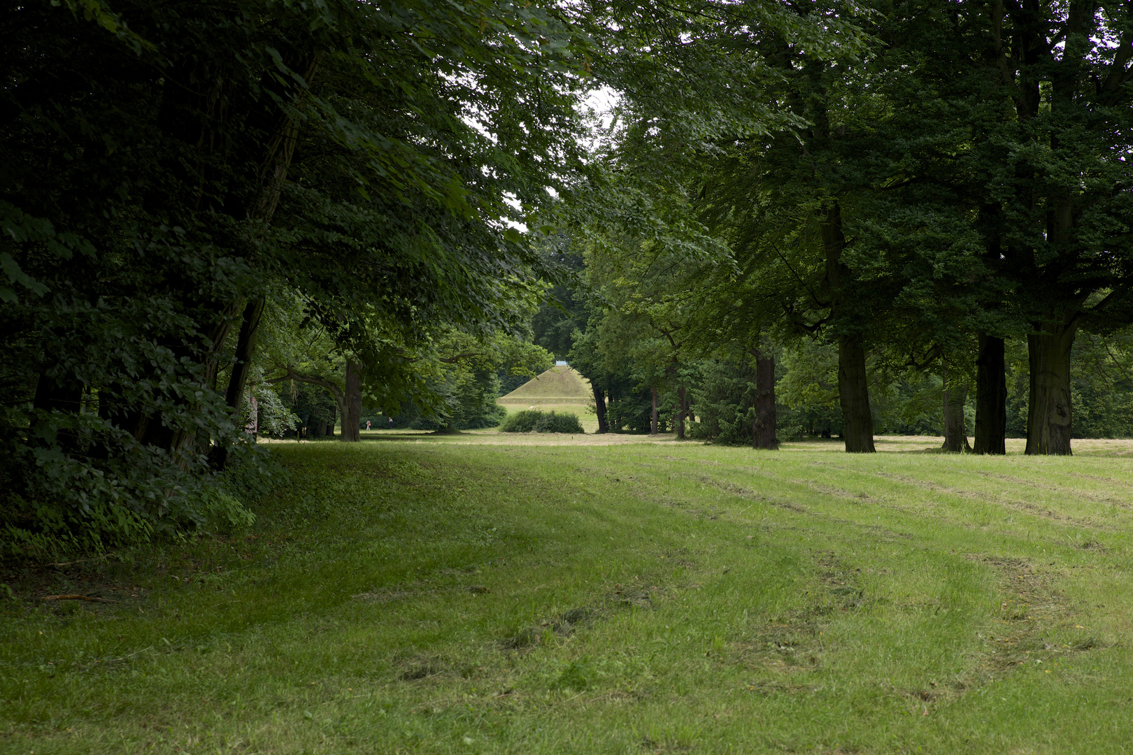 Sichtachse zur Landpyramide