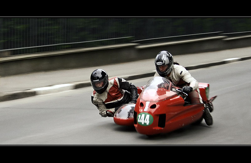 sidecar on move