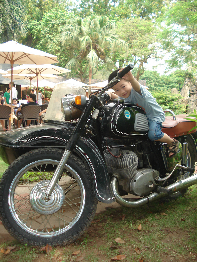 Sidecar Ural