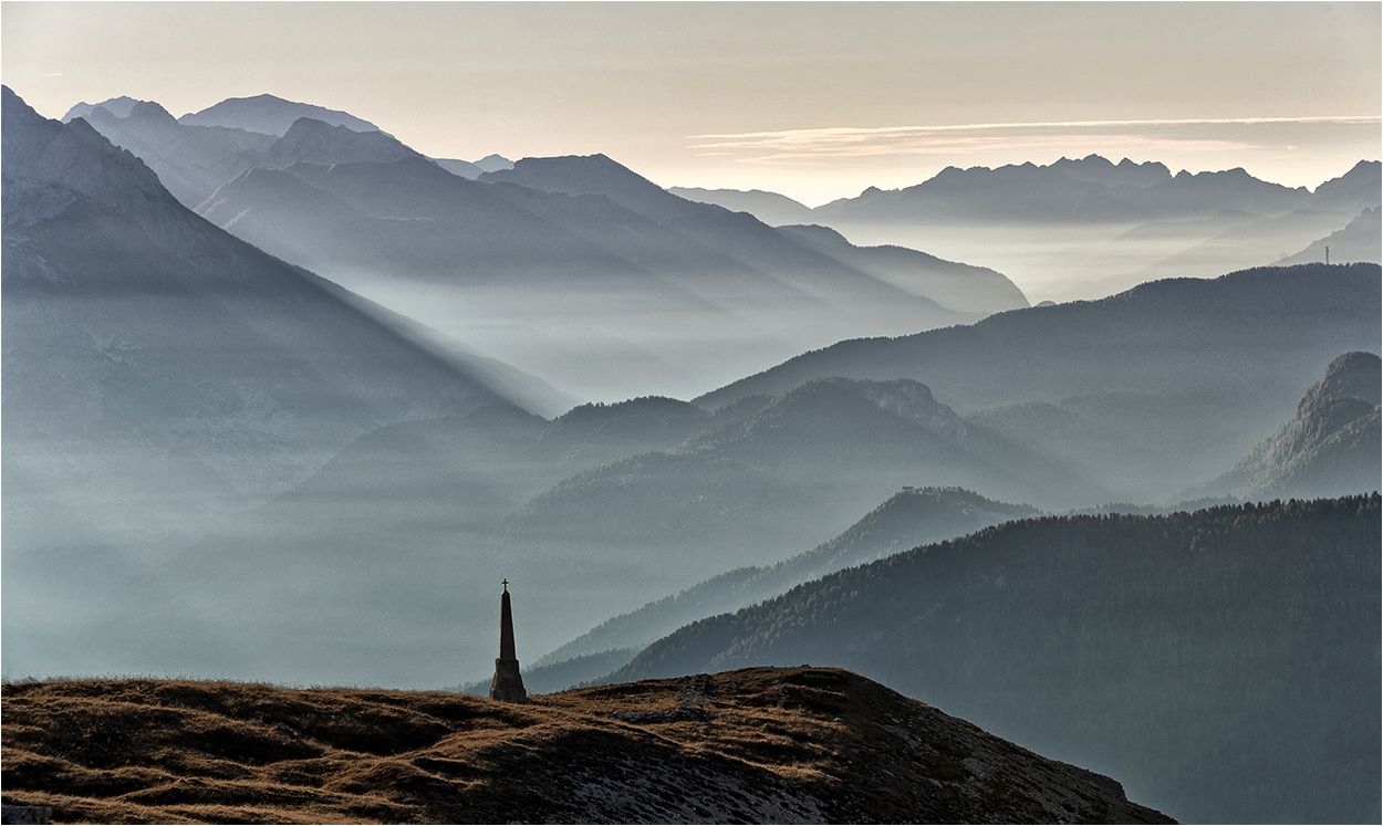 Sidelight in the Mountains