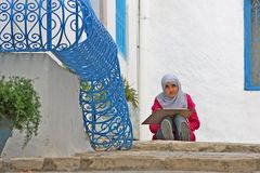 Sidi Bou Said (3), Kunststudentin/ Student of Art I