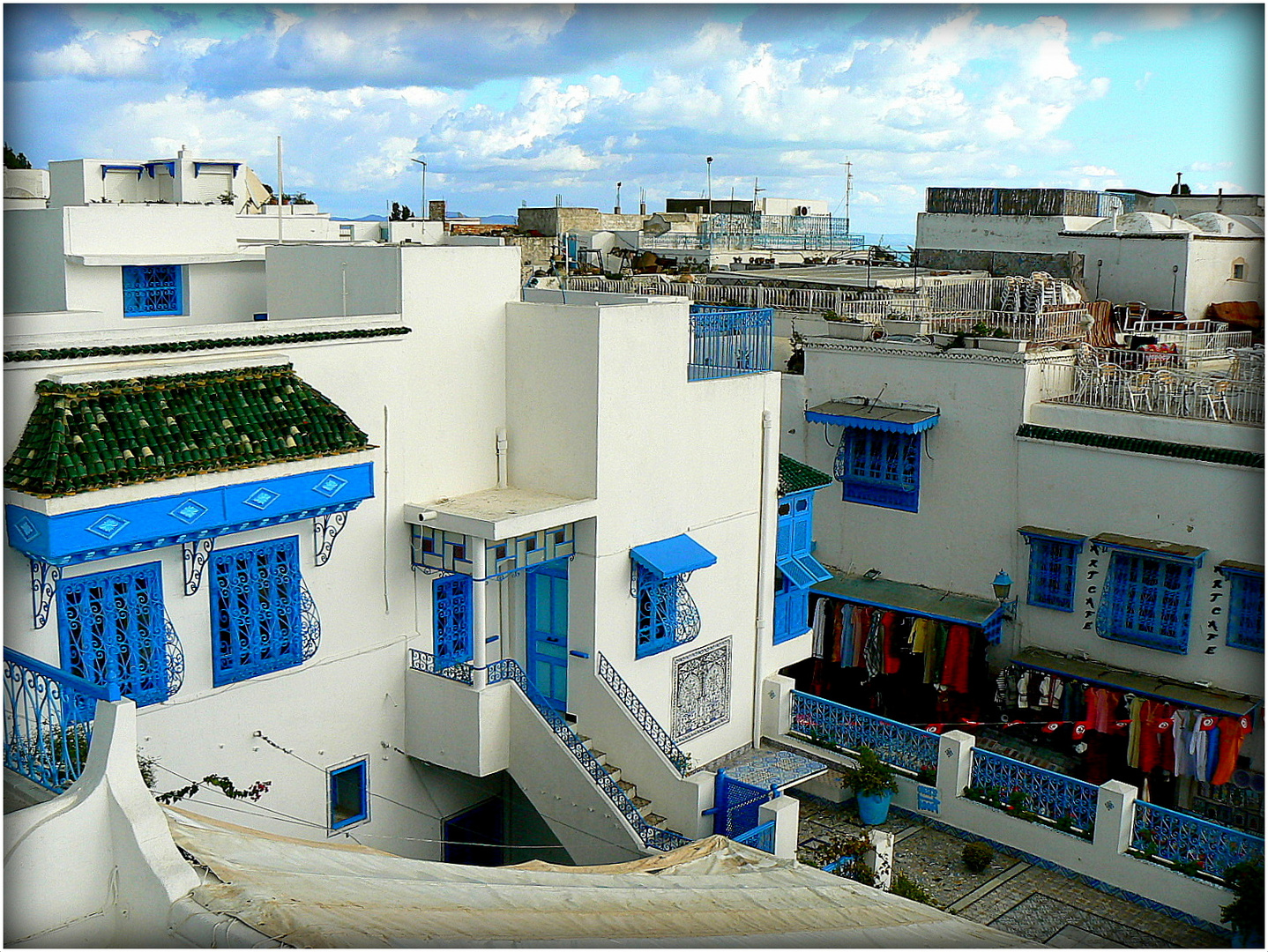 SIDI - BOU - SAID ' - 9 -