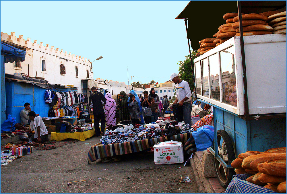 Sidi Ifni – Une des rues du marché - Eine von den Marktstrassen