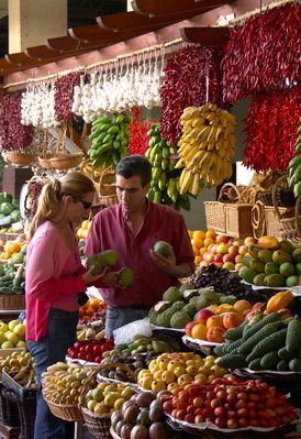 Sie behält den Durchblick...
