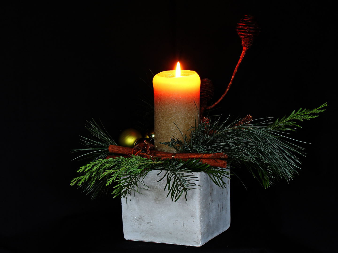 sie leuchtet durch die Adventszeit Foto & Bild | stillleben, advent und